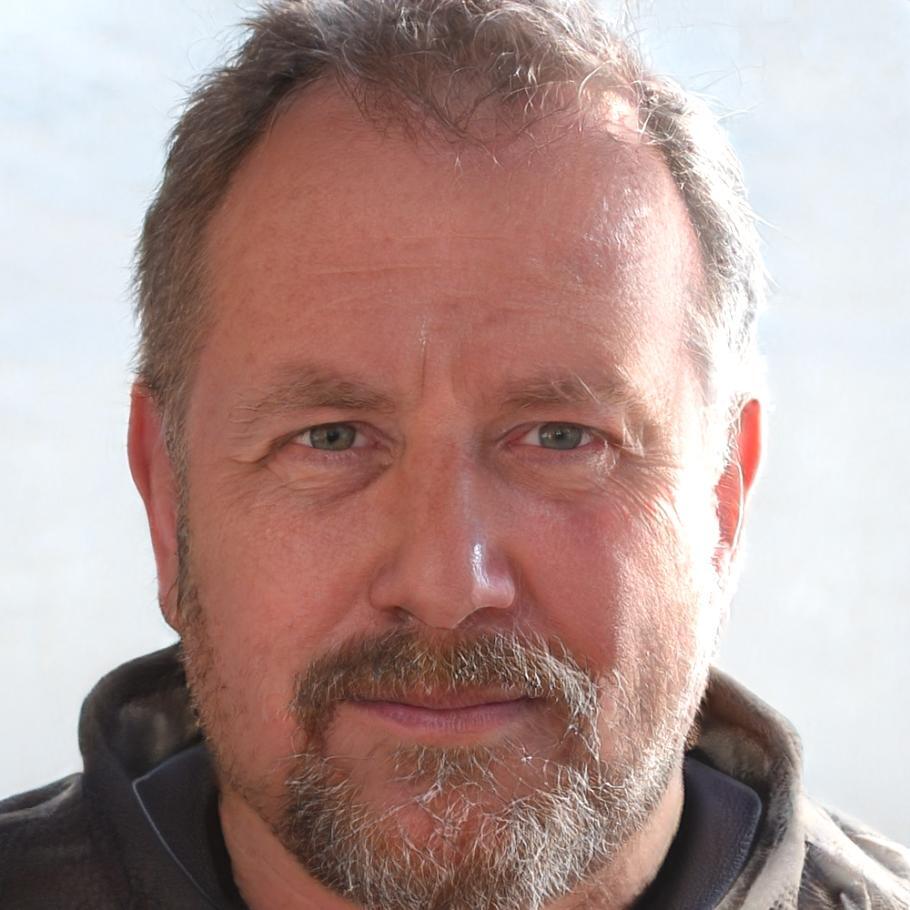 Азамат Төлебаев, руководитель направления по развитию маршрутов